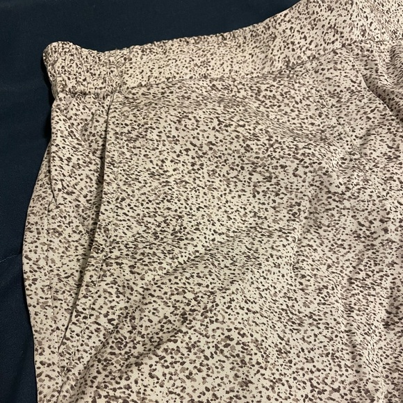 GAP - White with Brown Speckles Dress Pants - Picture 3 of 3